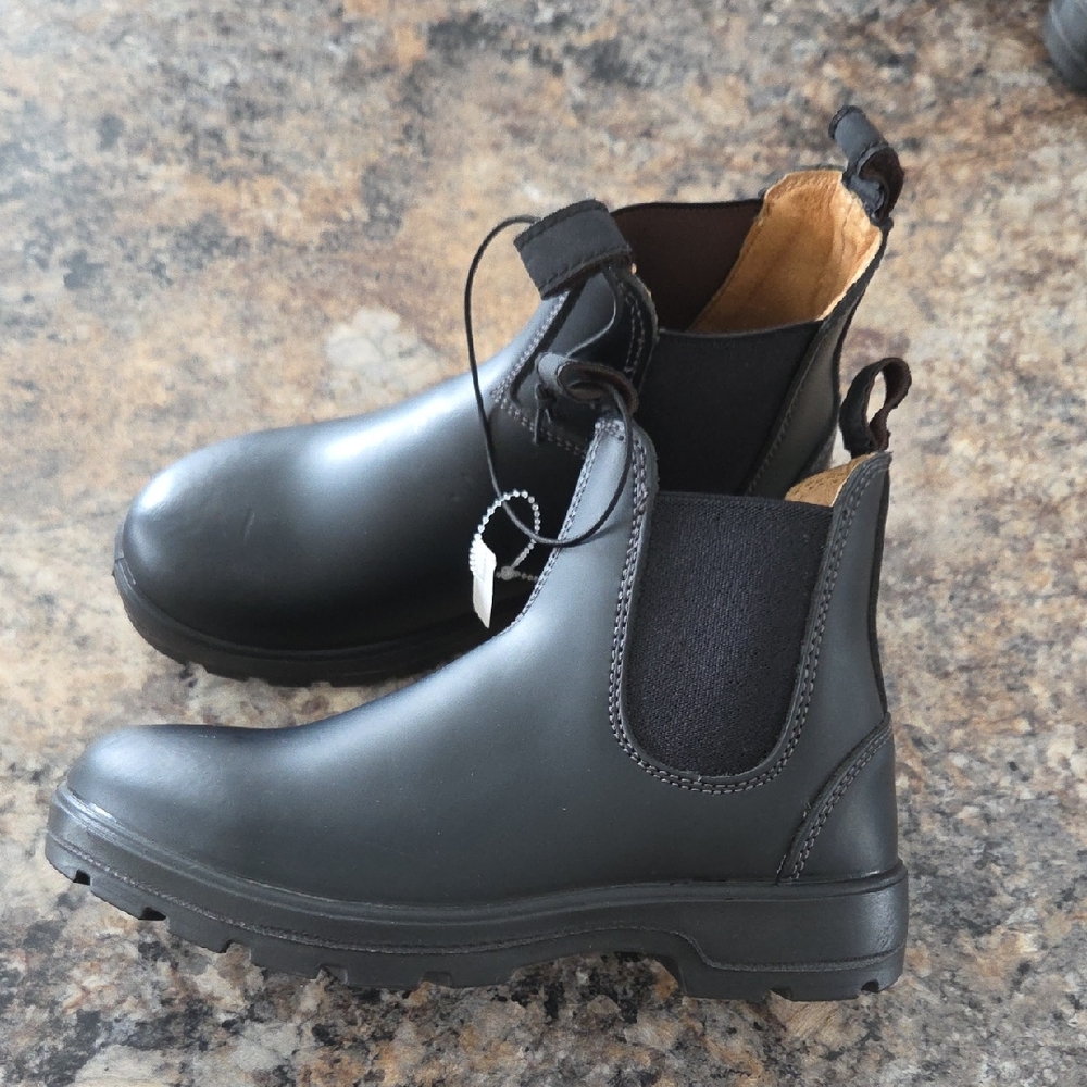 Aquatherm Size 6 Women's NEW Leather Black Chelsea Boots - Picture 1 of 10